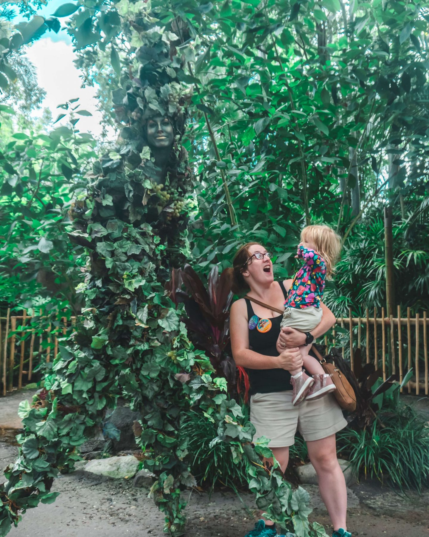 animal kingdom di'vine walking tree
